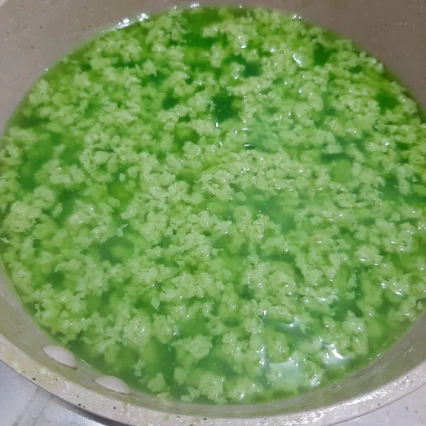 Matikan api, lalu tunggu uapnya hilang.