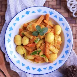 Acar Kuning Telur Puyuh
