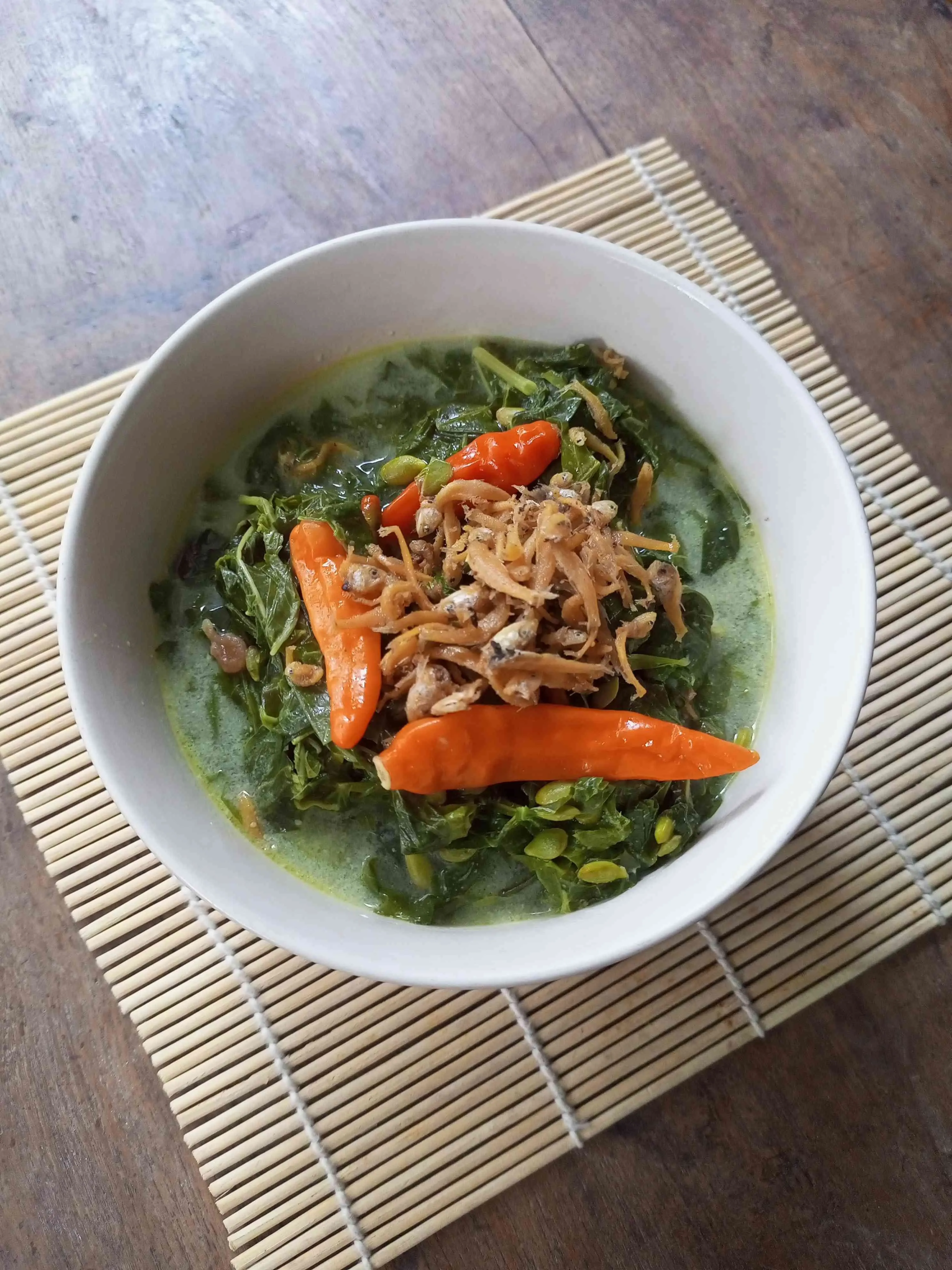 Gulai Daun Singkong