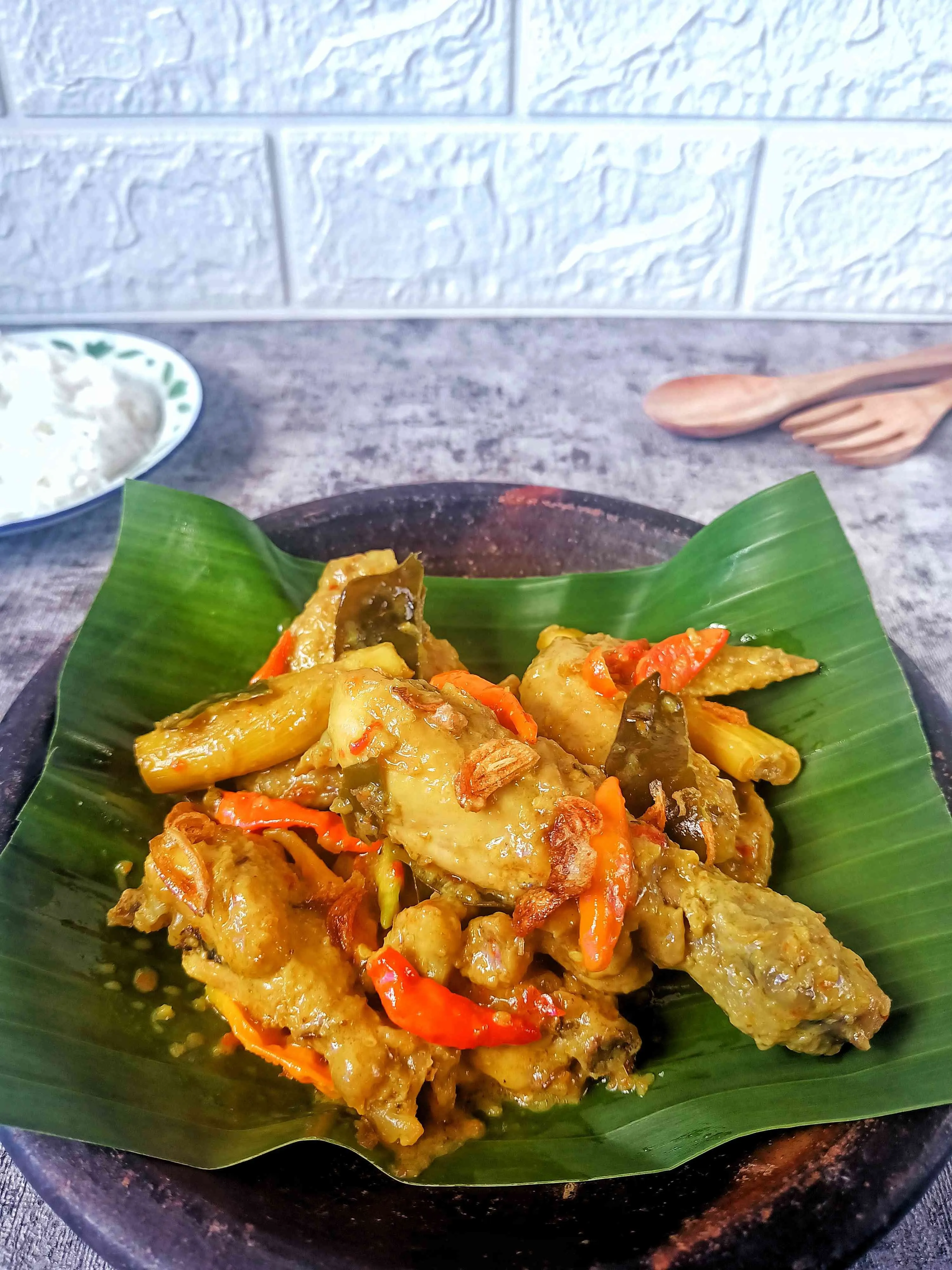 Ayam Lodho khas Trenggalek