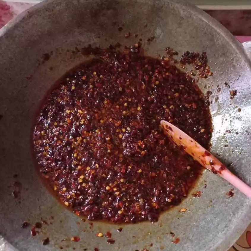 Step 5 Chili Oil