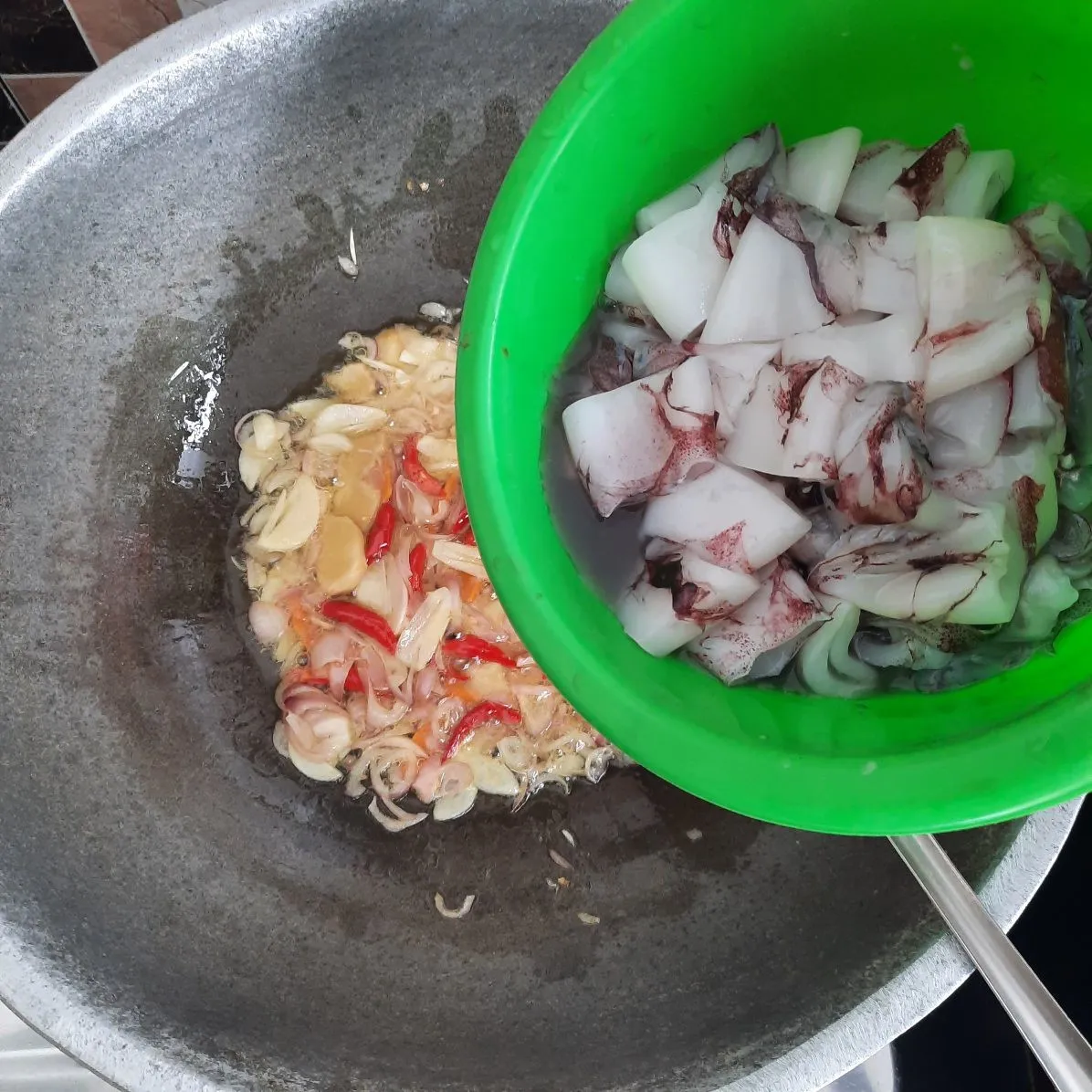 Step 4 Cumi Kuah Hitam