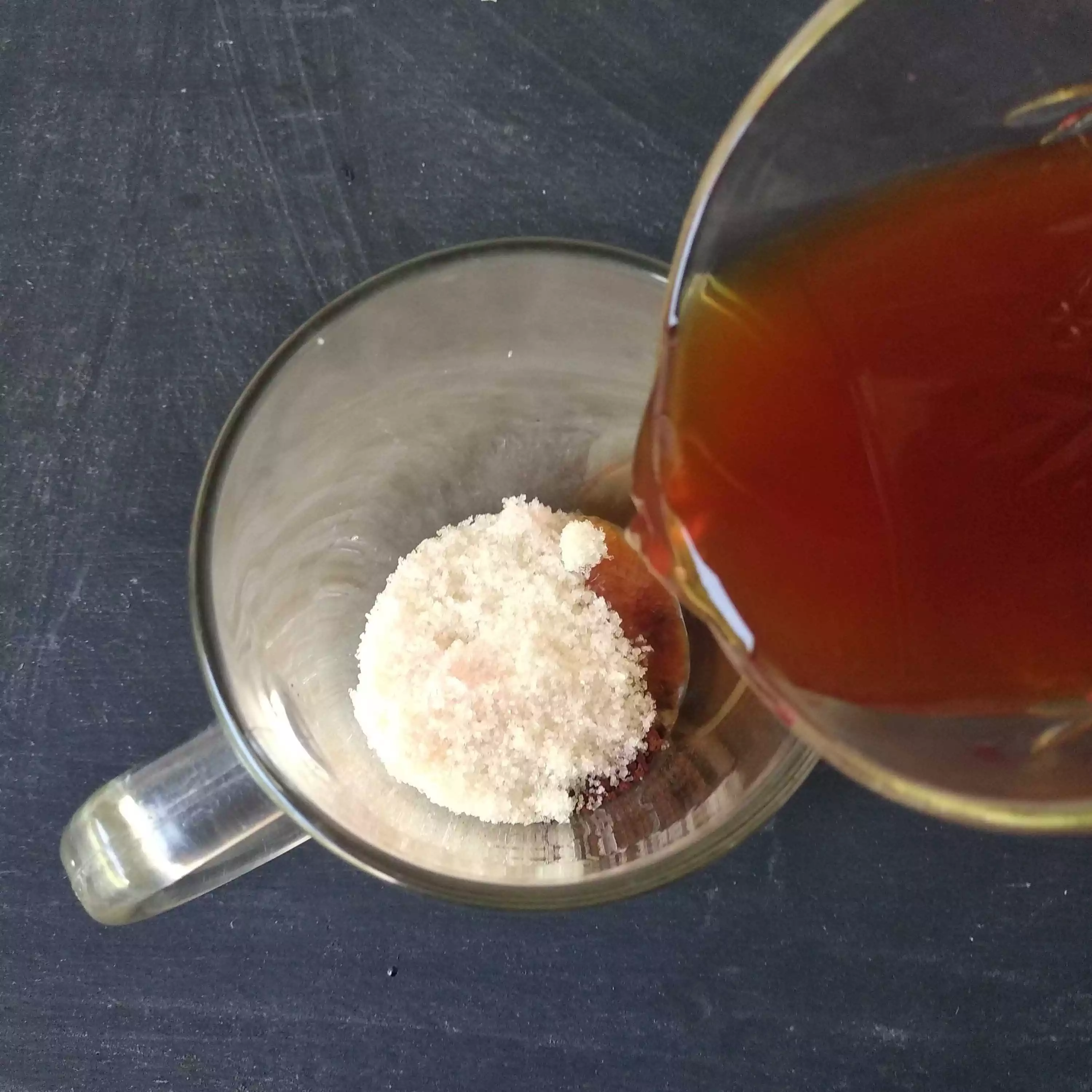 Step 1 Dalgona Thai Tea Cincau