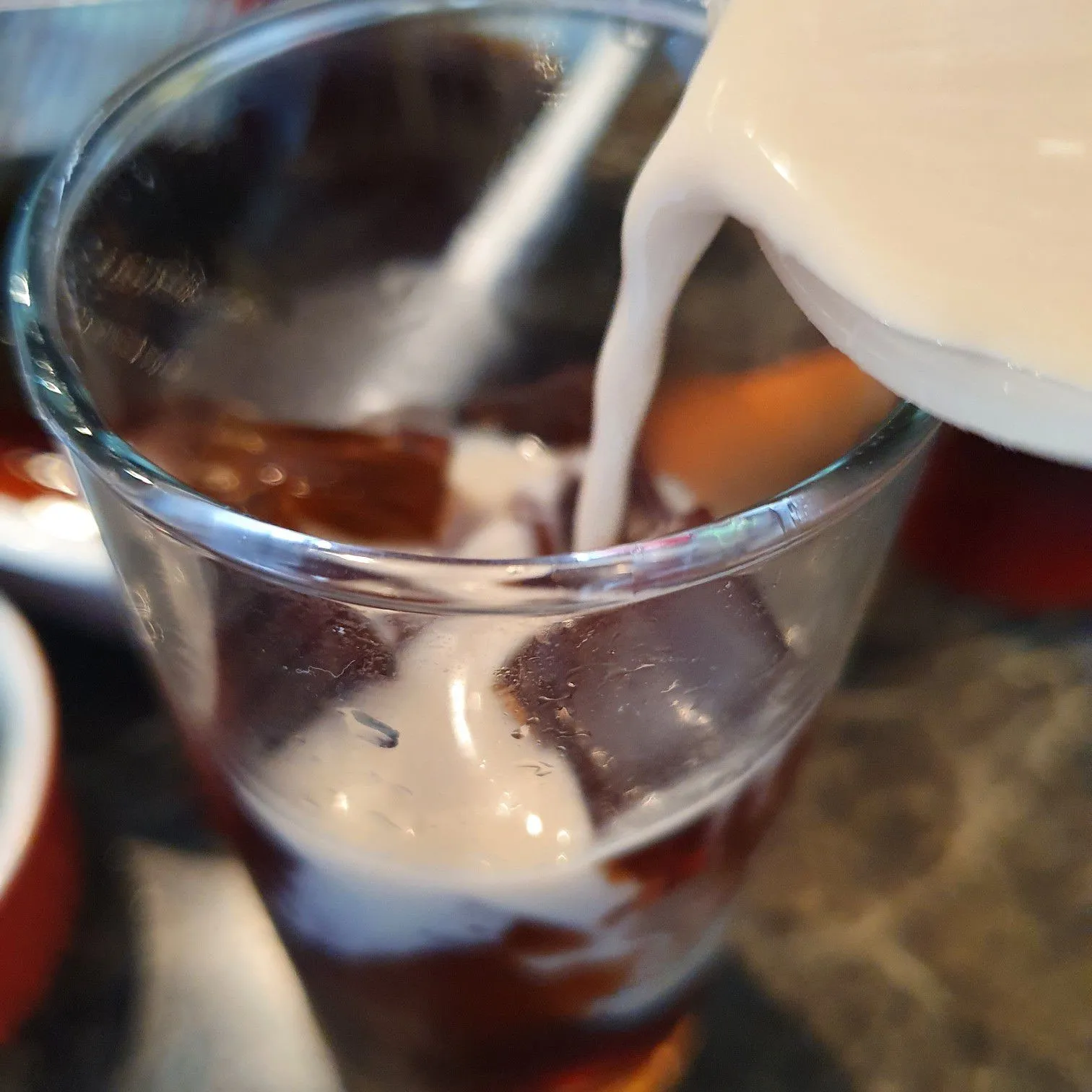 Step 6 Es Kopi Creamy Cincau