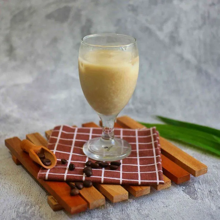 Resep Es Kopi Susu Jahe #RecookKreasiKopi Sederhana Rumahan di Yummy App