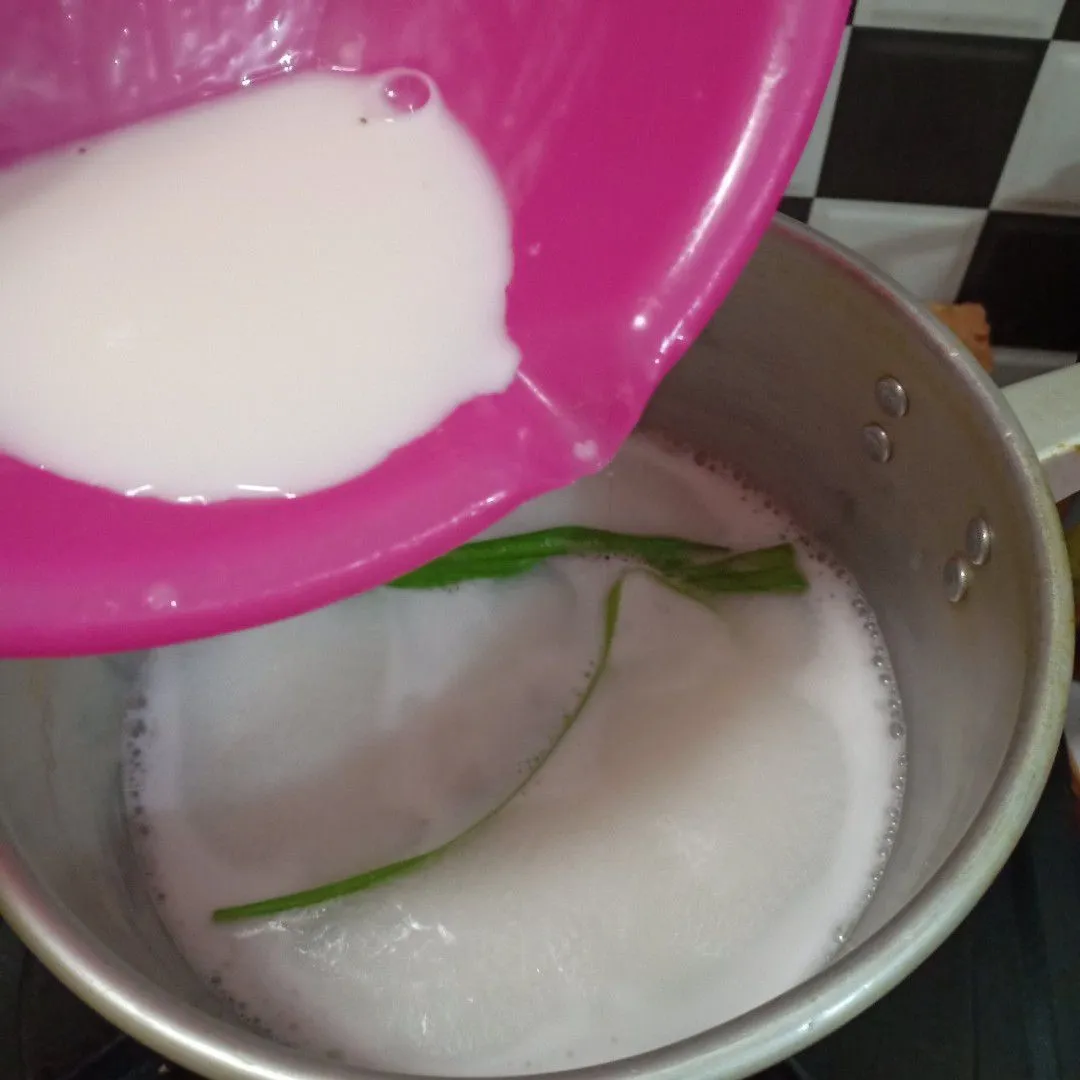 Step 5 Mango Sticky Rice