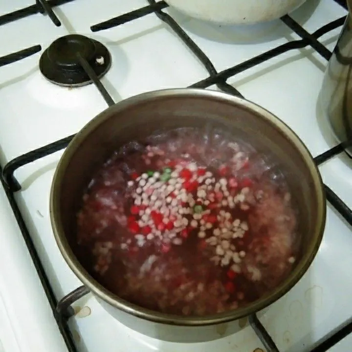 Step 1 Avocado Milky Sago
