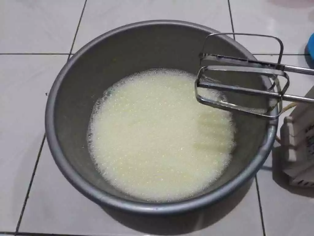 Step 2 Bolu Kukus Kopi