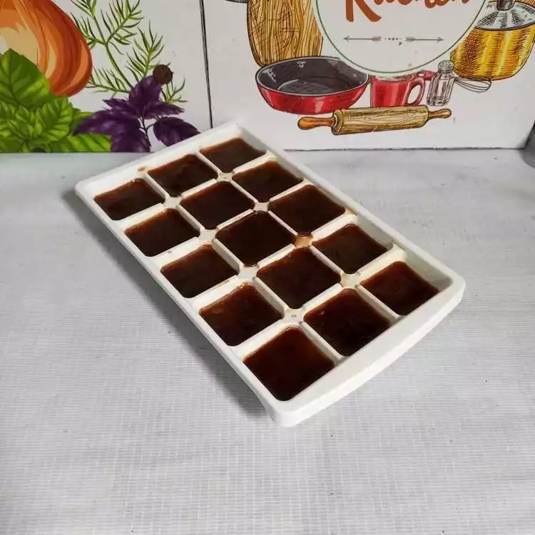Step 3 Iced Cube Coffee Milk