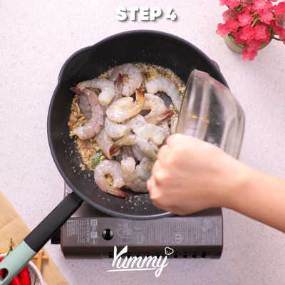 Step 4 Udang Masak Serai