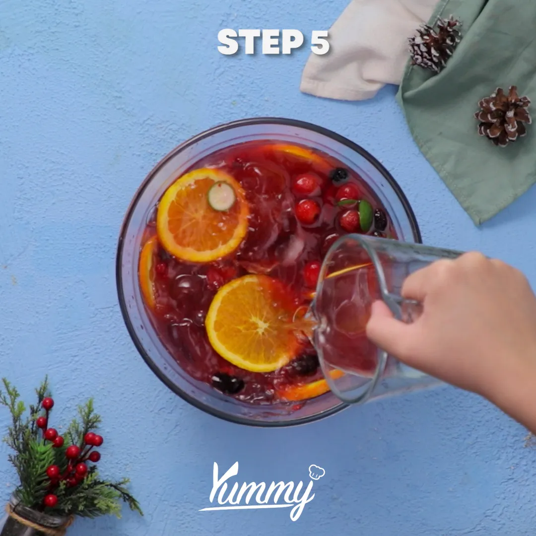 Step 5 Christmas Punch