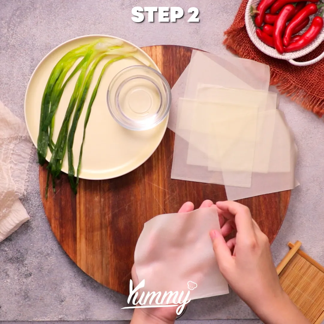 Step 2 Thai Fried Money Bag