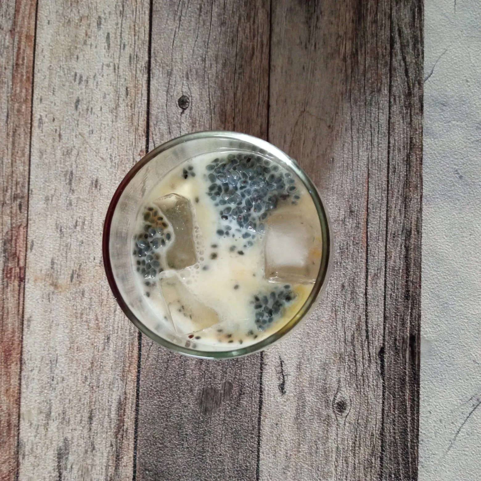 Step 4 Dalgona Matcha Selasih Gulmer