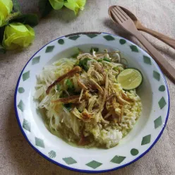 Soto Ayam Khas Boyolali