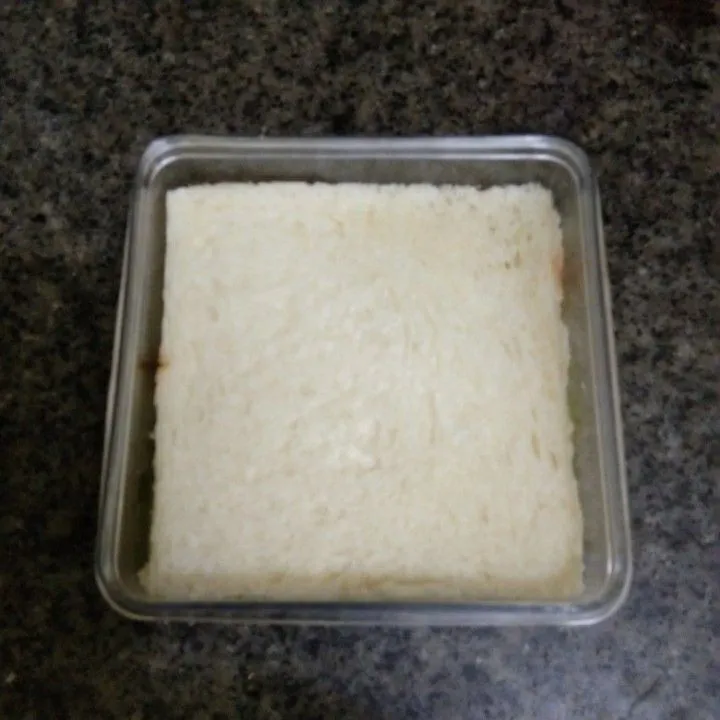 Step 5 Roti Alpukat Madu