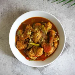 Tongseng Ayam Pedas
