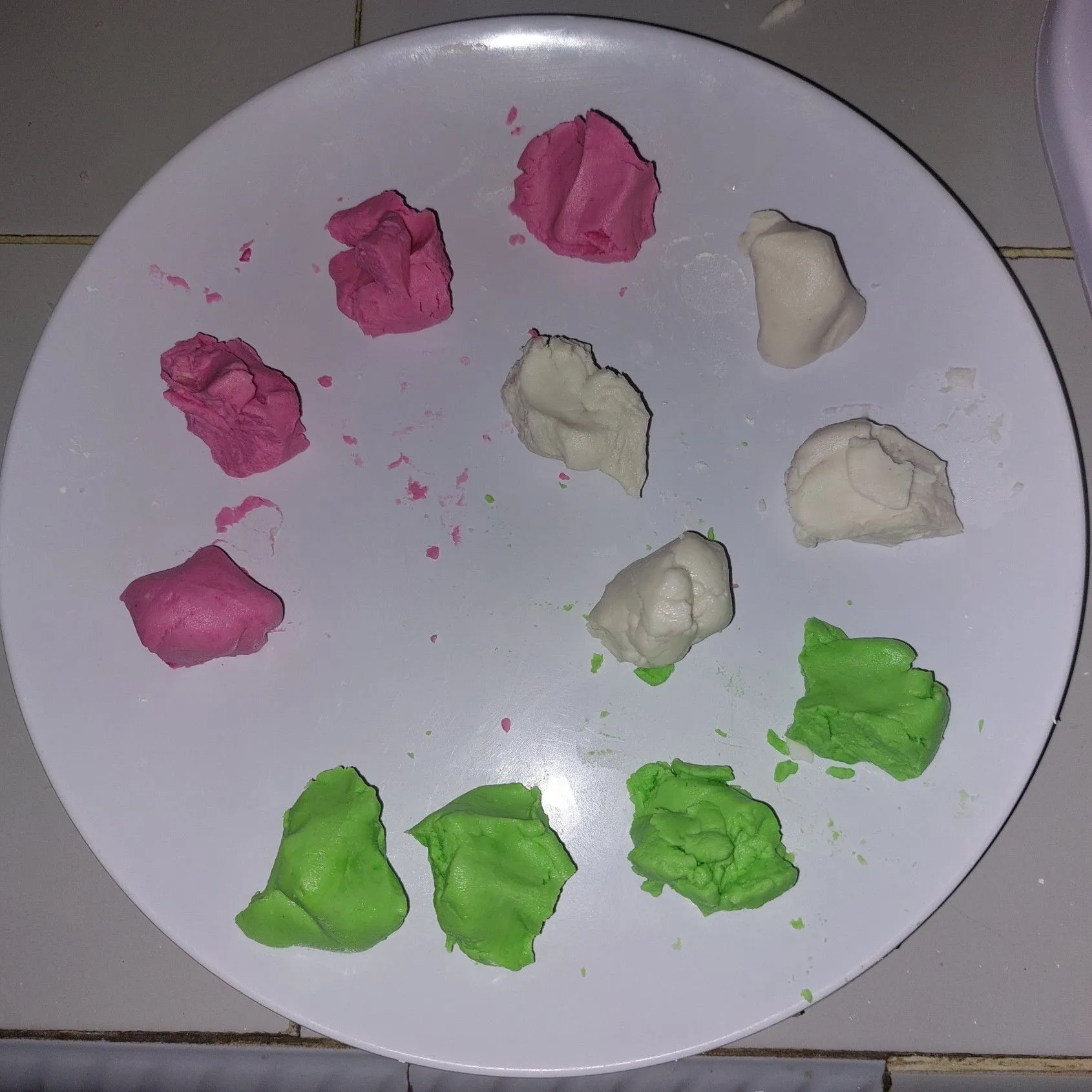 Step 4 Hanami Dango