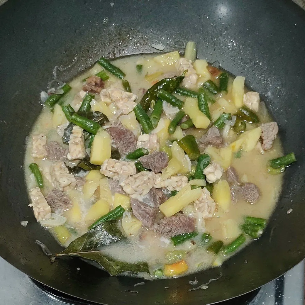 Step 9 Sambal Goreng Nanas
