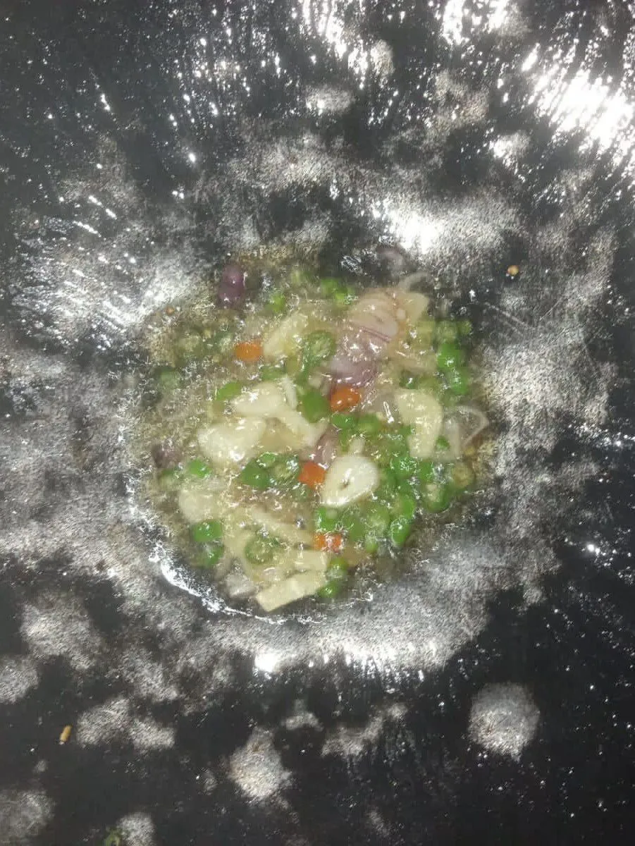 Step 2 Mie Nyemek Supermi Nutrimi Goreng