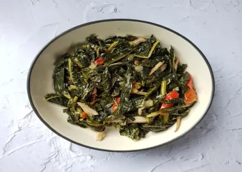 Daun Pepaya Teri Tumis