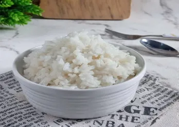 Menanak Nasi