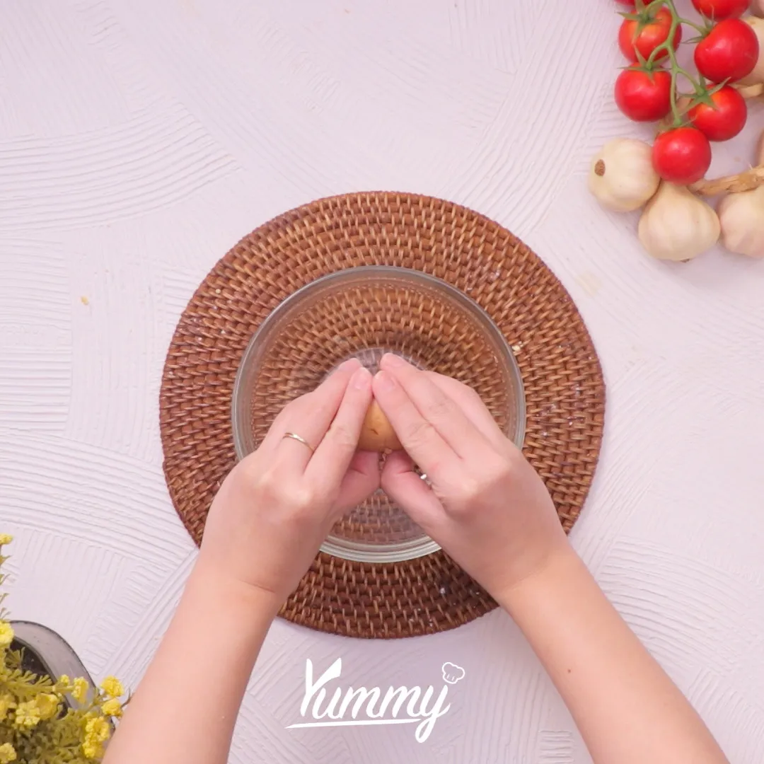 Step 1 Sosis Goreng Asam Manis