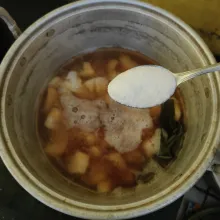 Masukkan fibercreme, lalu aduk rata.