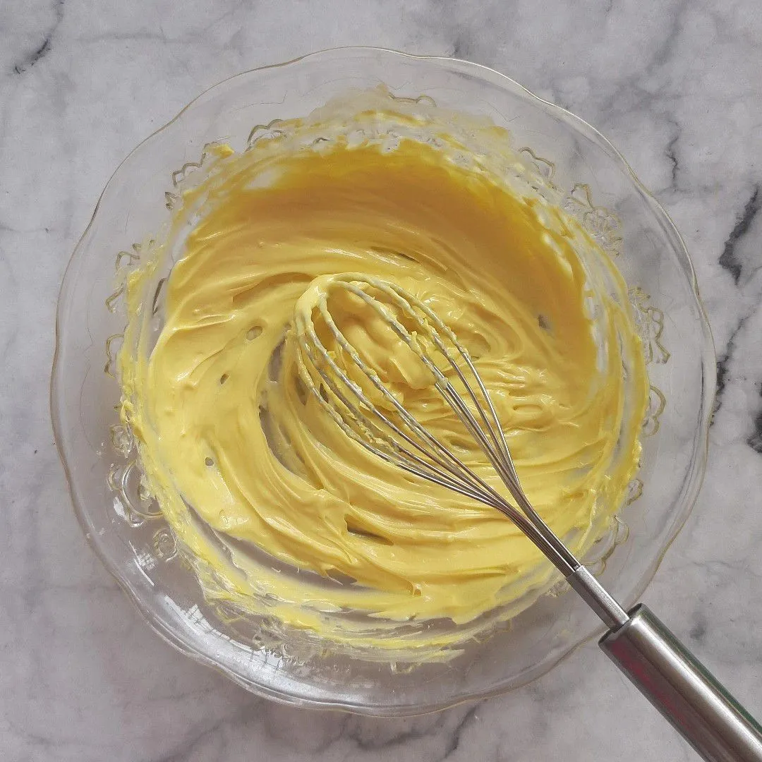 Step 1 Cookies Maizena Keju