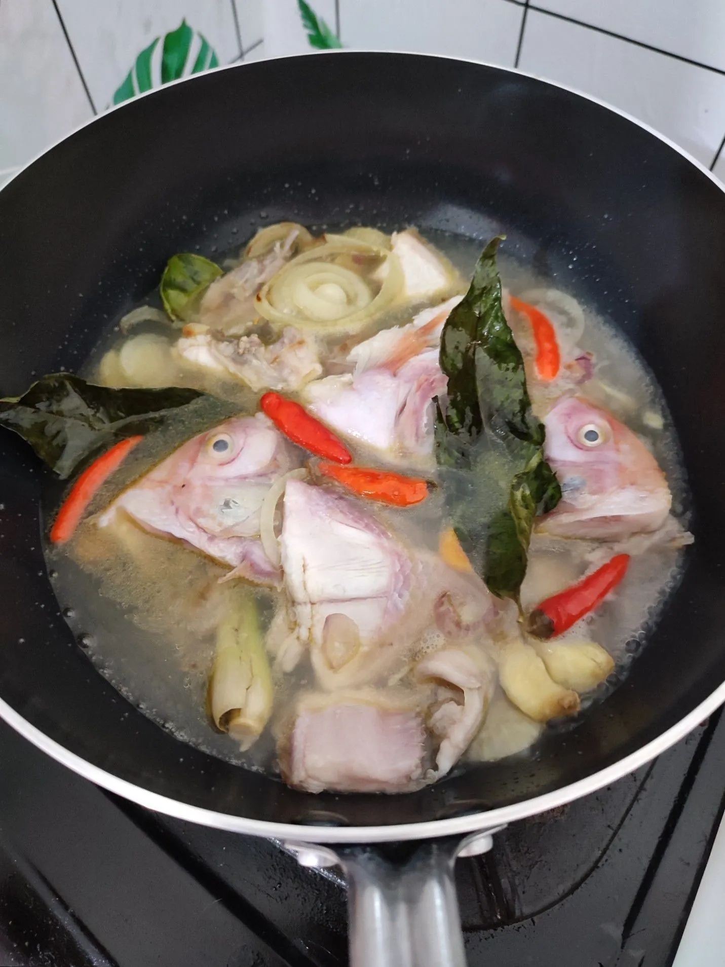 Step 5 Sop Bakso Tulang Ikan Kemangi