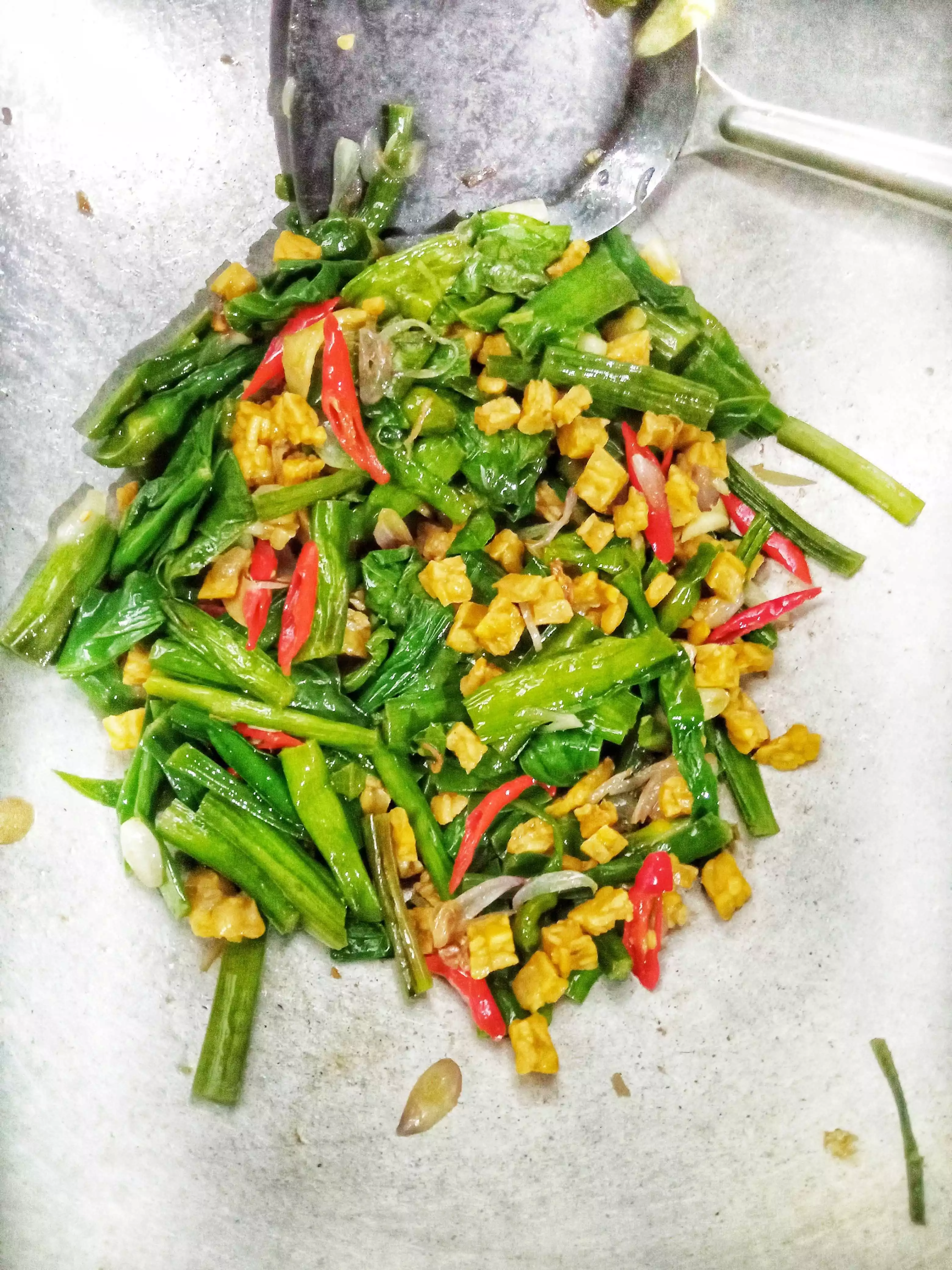Step 5 Tumis Genjer Mix Tempe