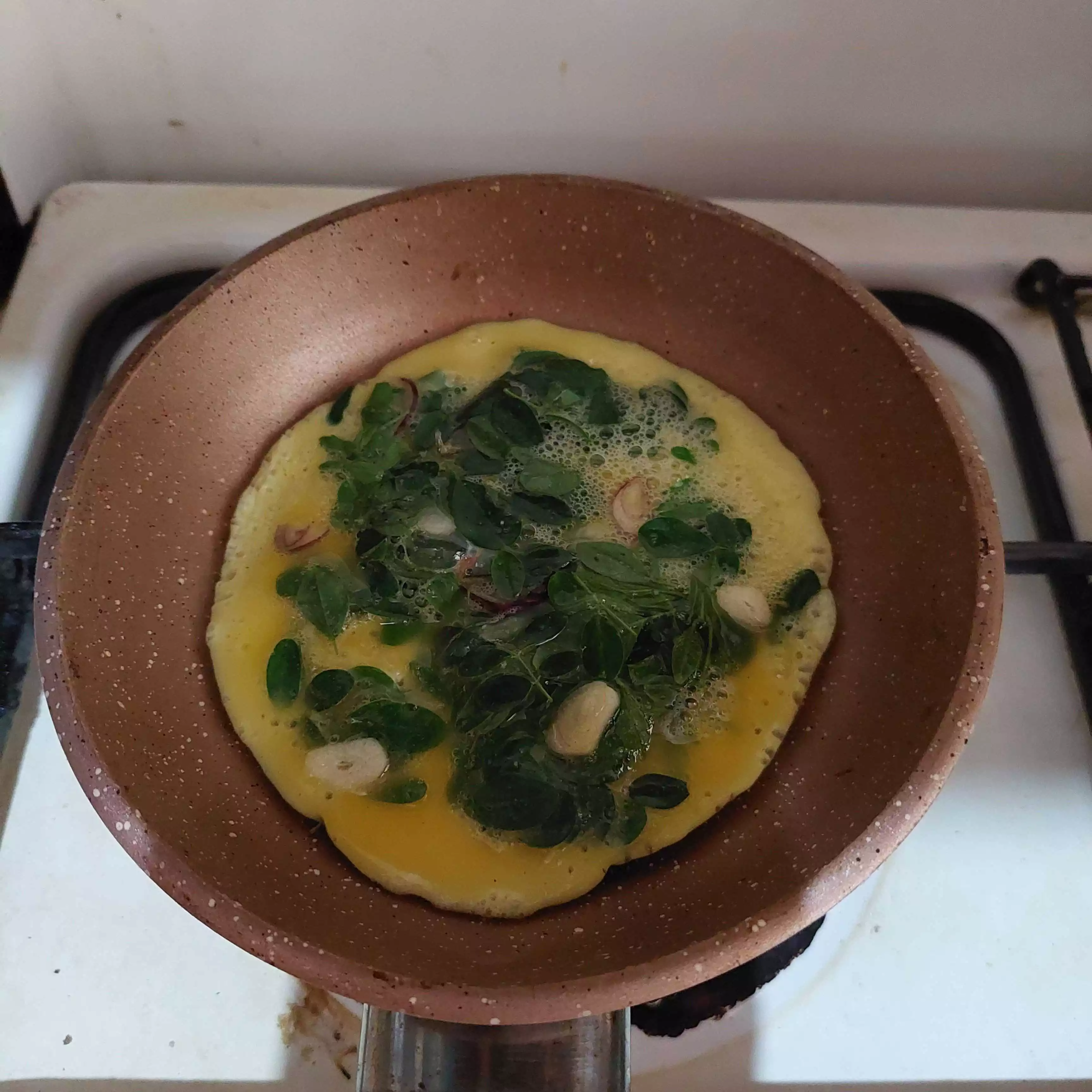 Step 5 Telur Dadar Daun Kelor