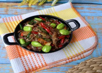 Tumis Peda Pedas