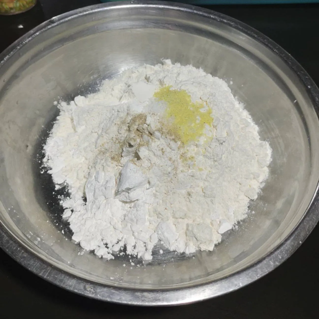 Step 1 Tumis Cilok Telor