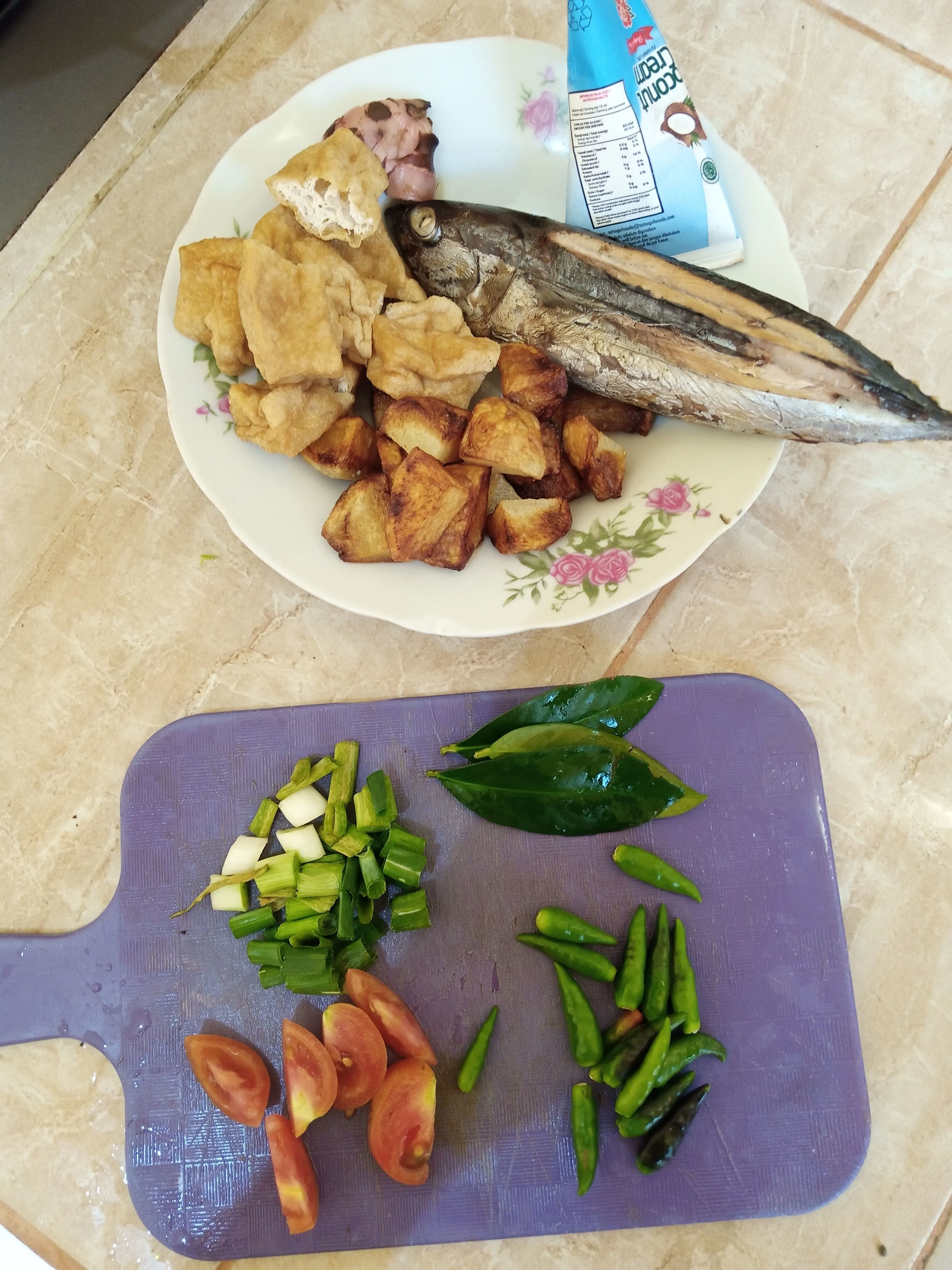 Step 2 Kotokan Pedas Ikan Tuna Asap