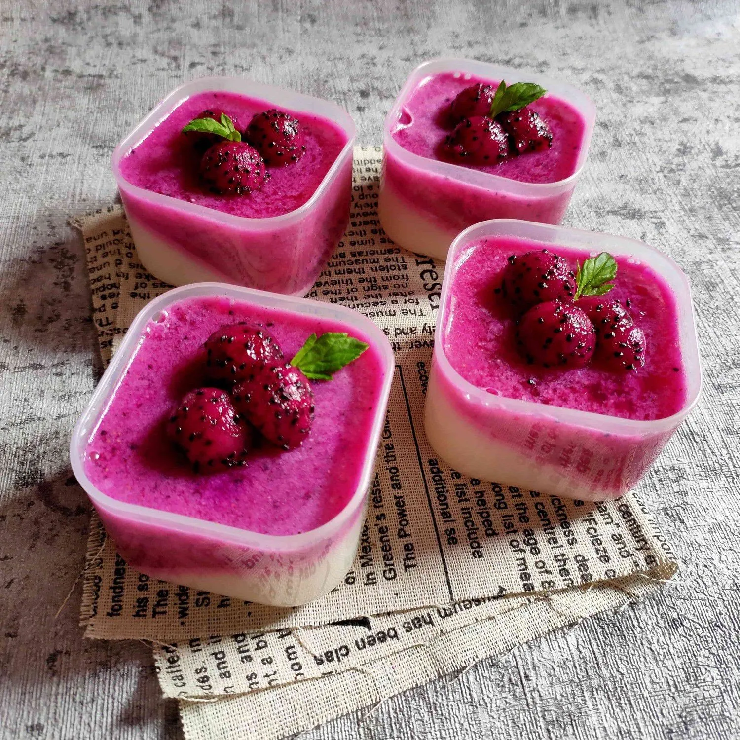 Resep Puding Buah Naga Sederhana Rumahan dari Ukhty Liha