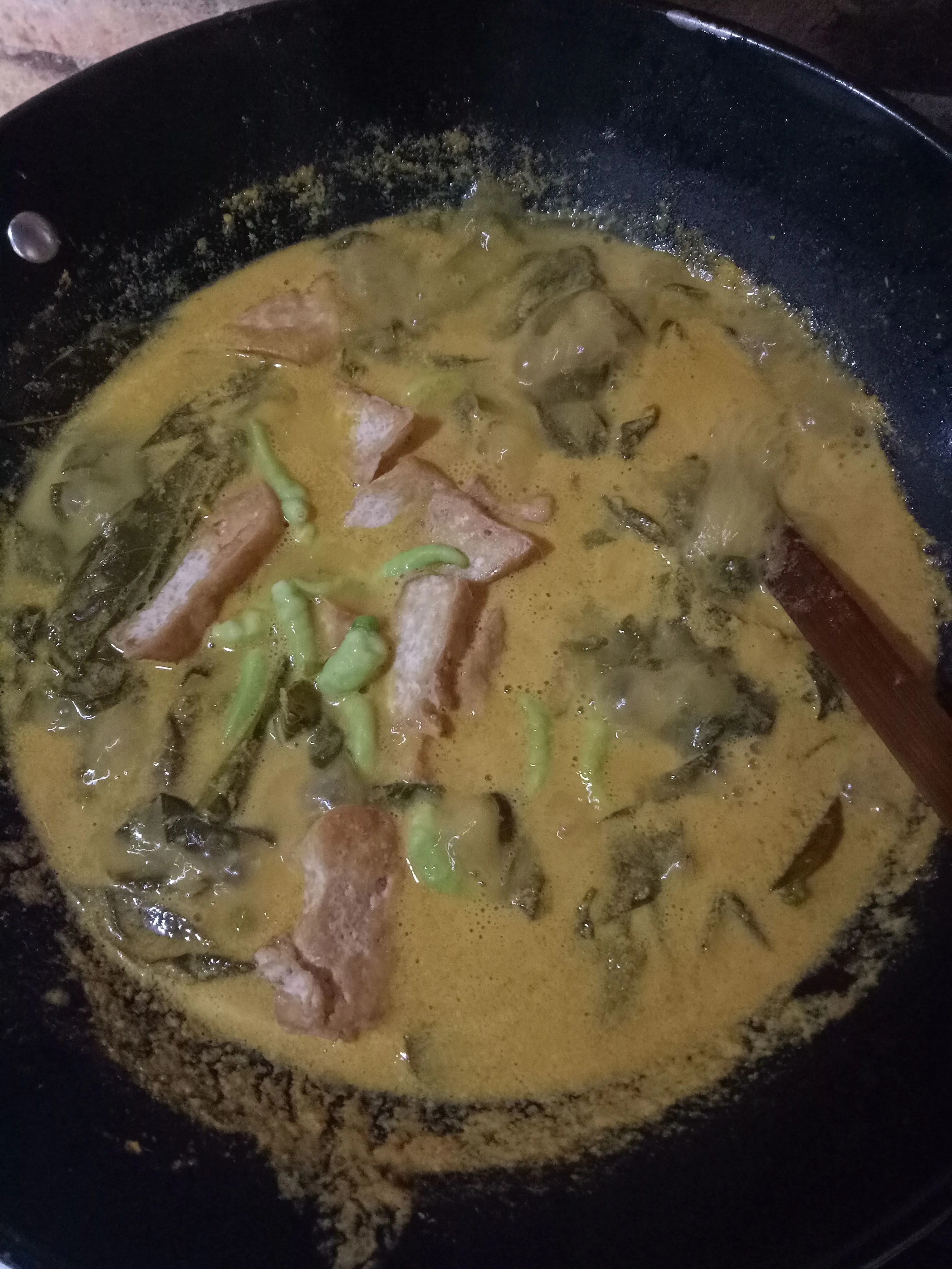 Step 7 Gulai Pucuak Ubi Tahu