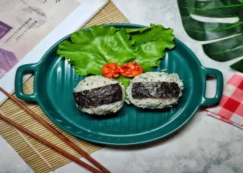 Onigiri Isi Ayam Sisit #NoriEkstraPoint