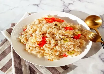 Nasi Goreng Putih