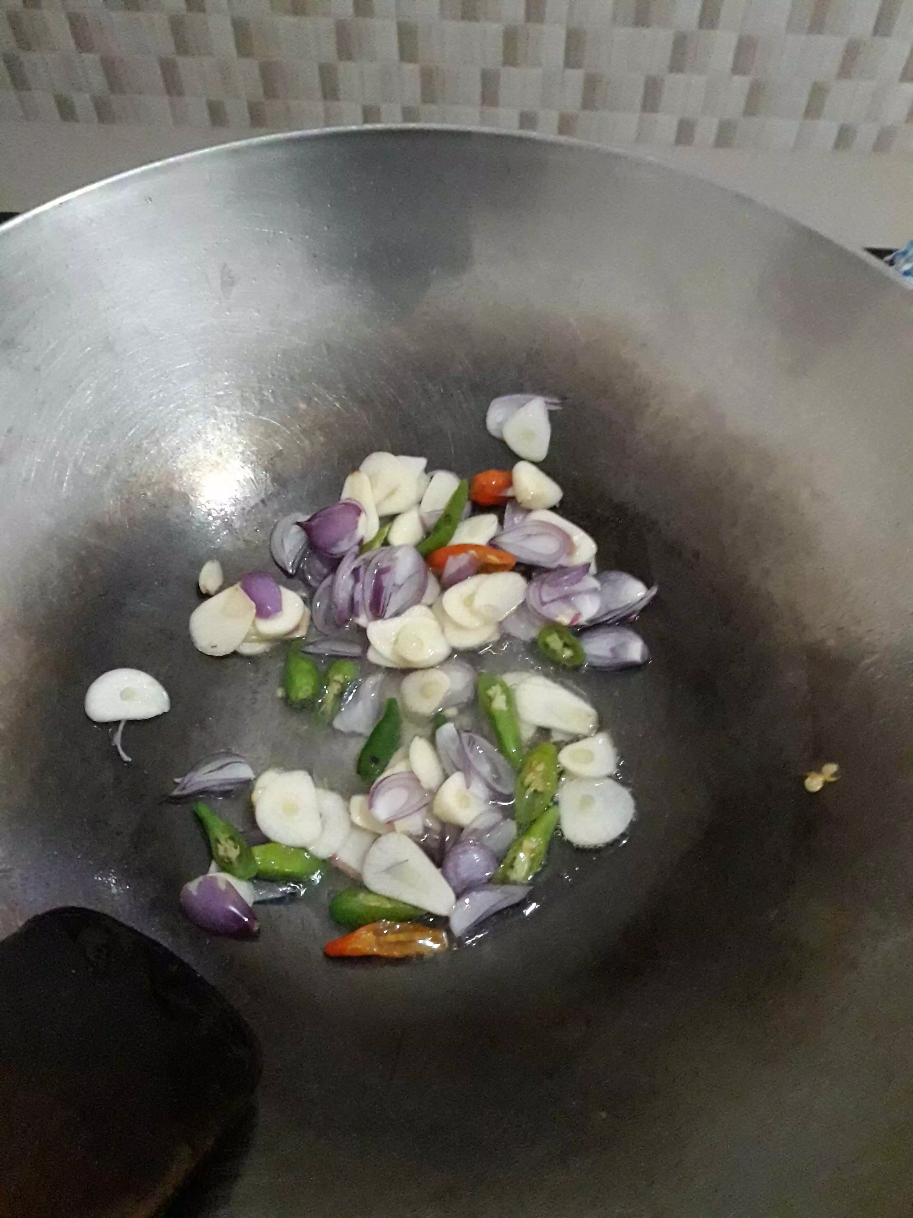 Step 2 Tumis Labu Siam dan Tauge