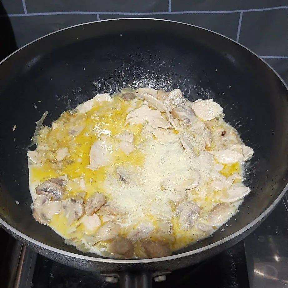Step 4 Fettuccine Chicken Creamy