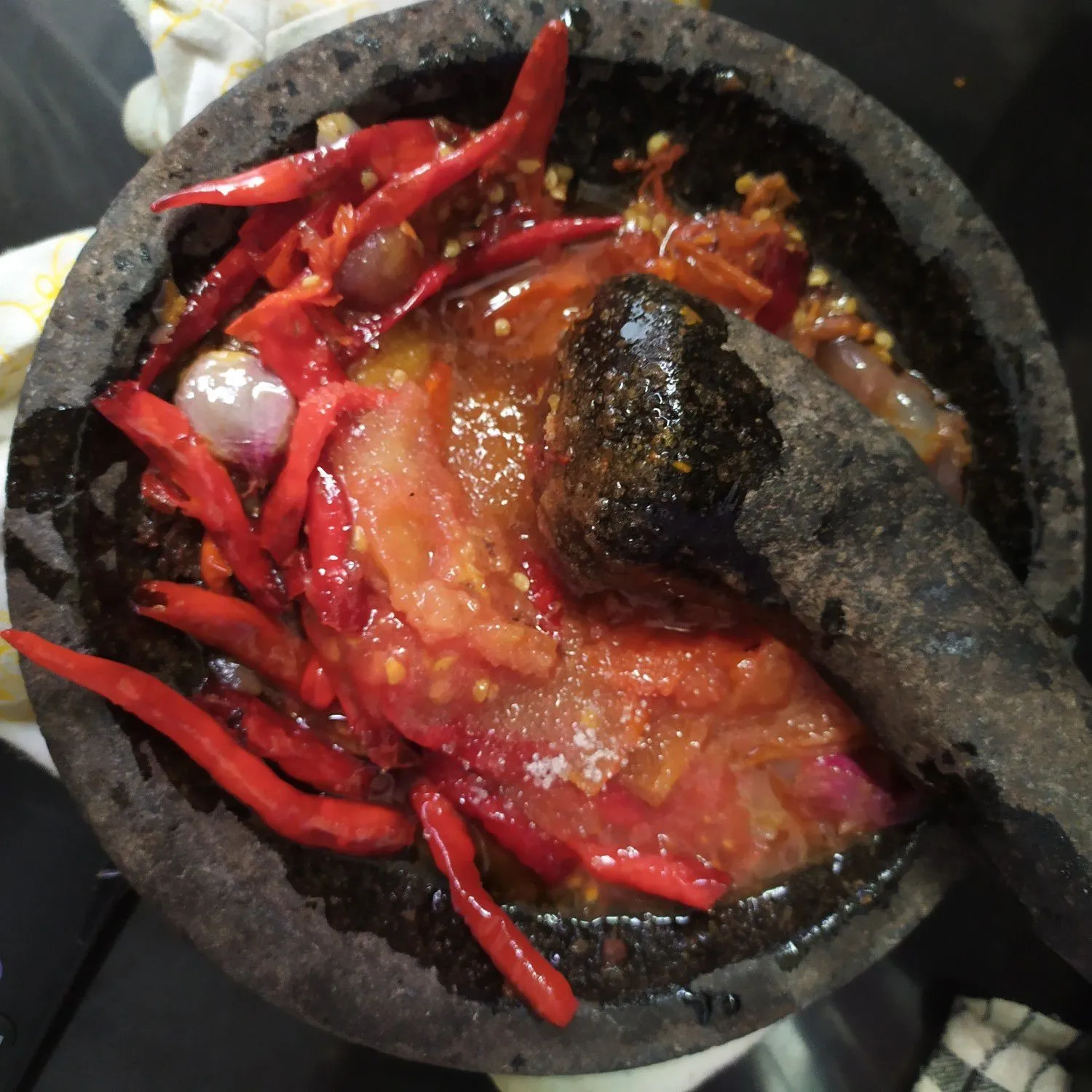 Step 5 Kakap Goreng Bumbu dan Sambal Terasi