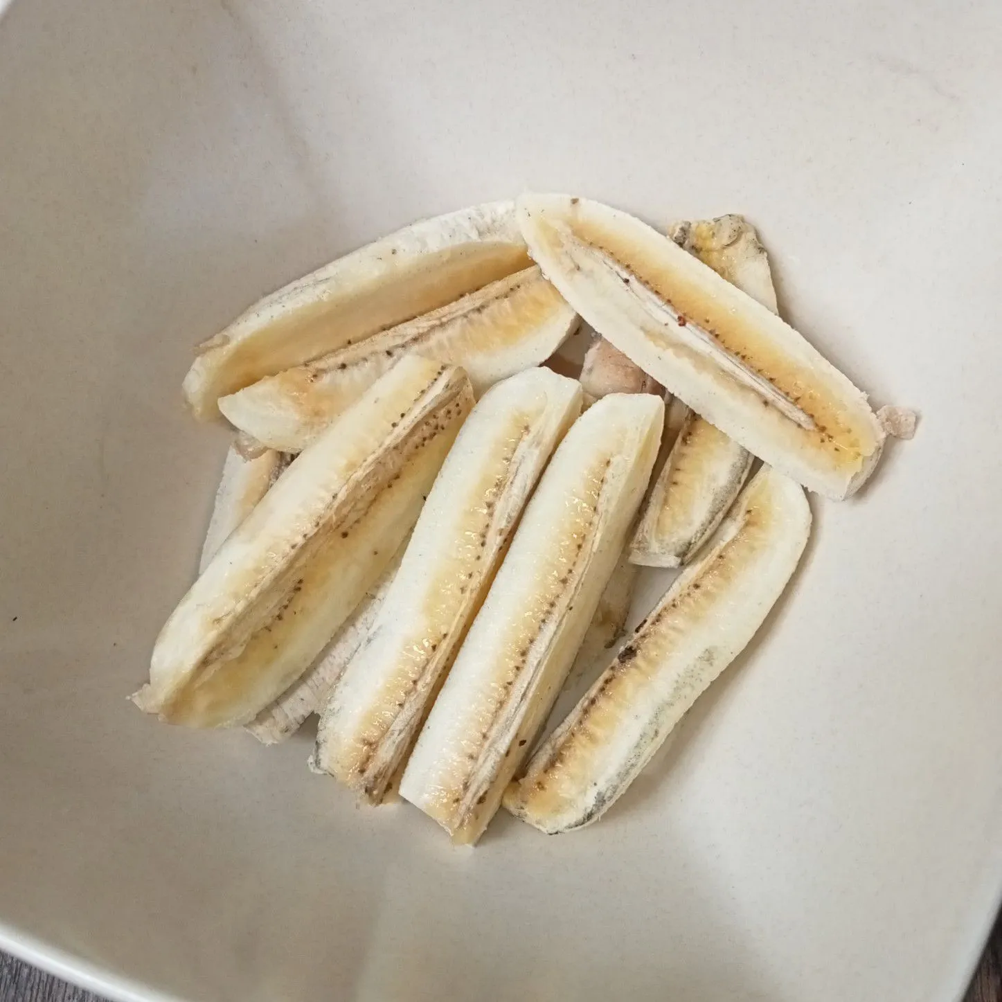 Step 1 Pisang Cokelat Keju Kulit Pangsit