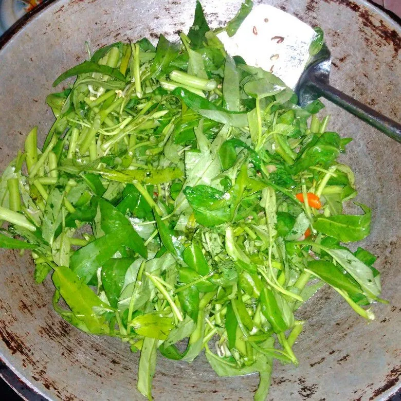 Step 2 Tumis Kangkung Tauge