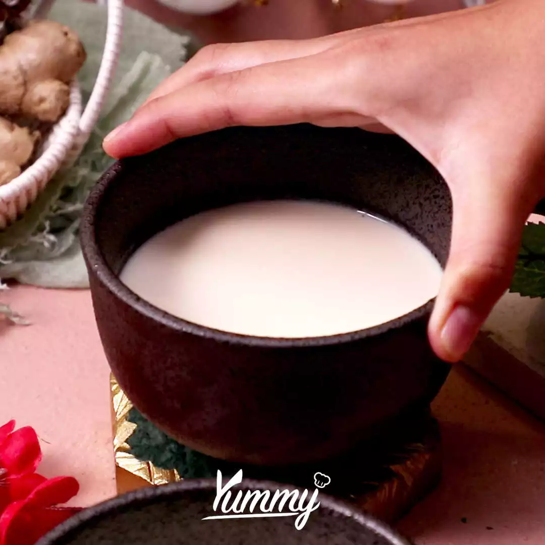 Step 5 Chinese Ginger Milk Pudding