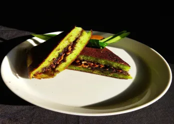 Martabak Manis Teflon Pandan