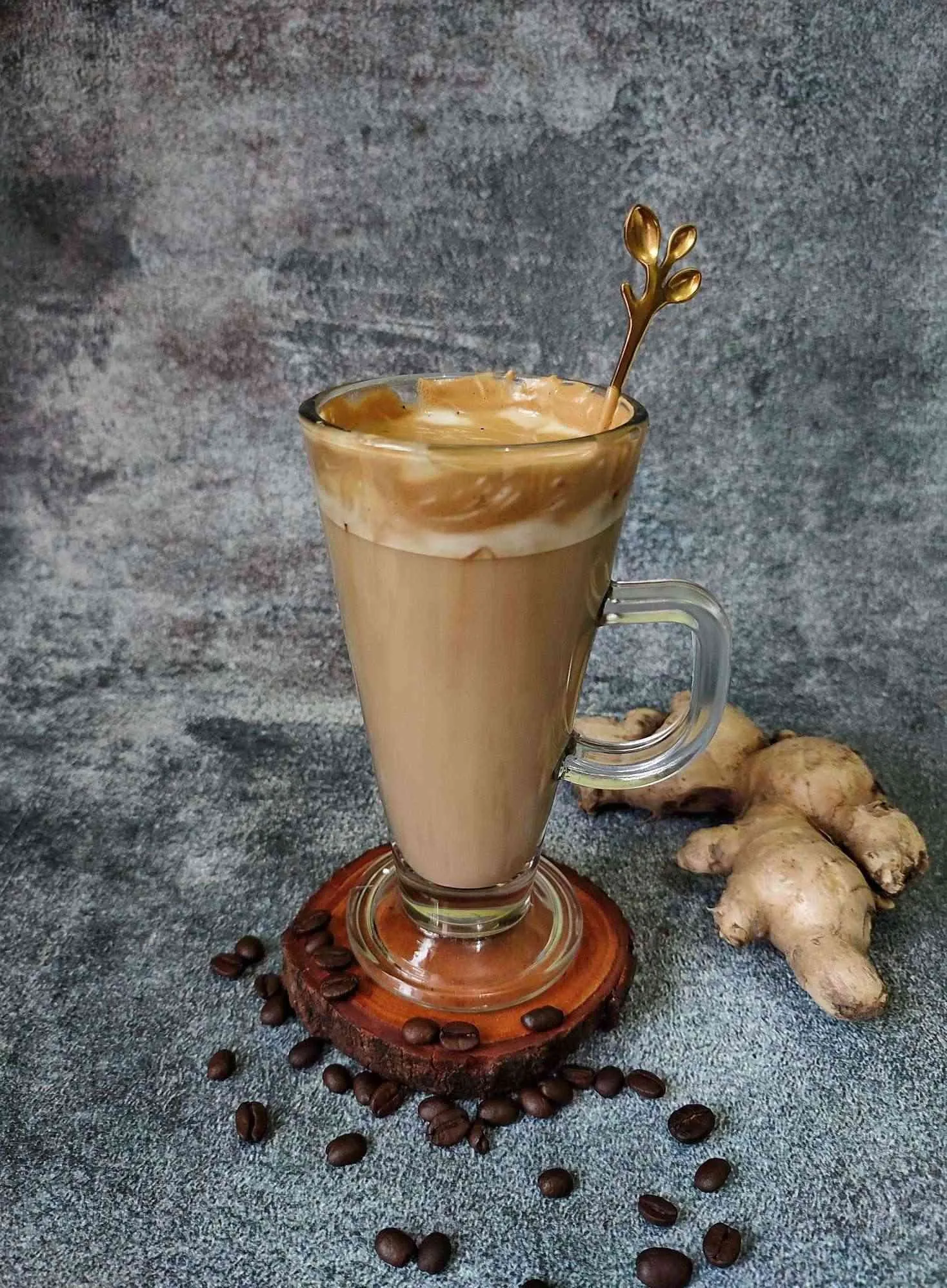 Dalgona Ginger Coffee