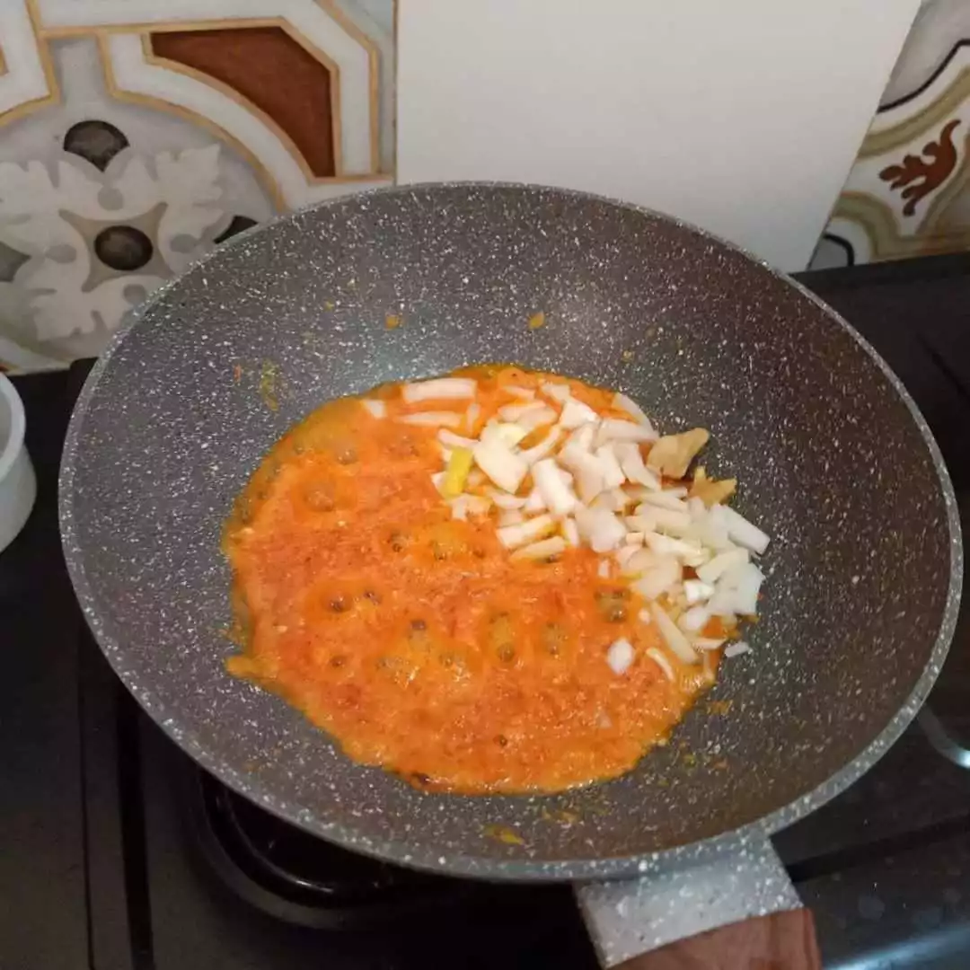 Step 2 Makarel Saus Tomat