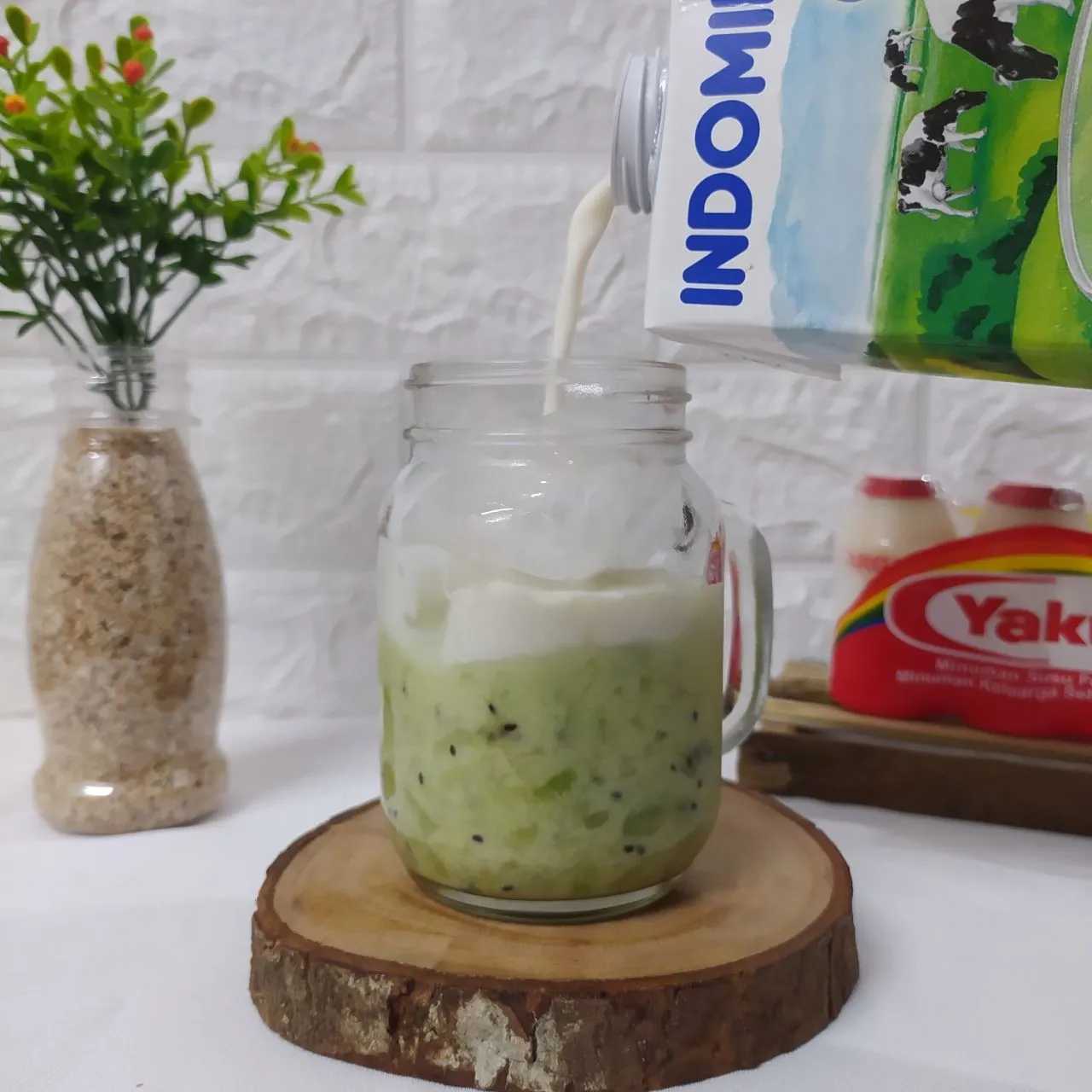 Step 4 Es Kiwi Yakult