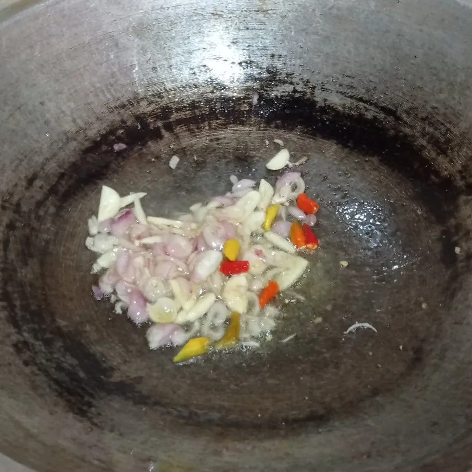 Step 6 Tumis Tahu Sawi Hijau
