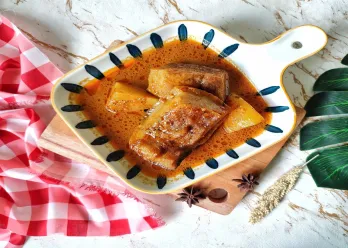 Gulai Tunjang/ Gulai Kikil